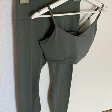 Kaki Sports Set