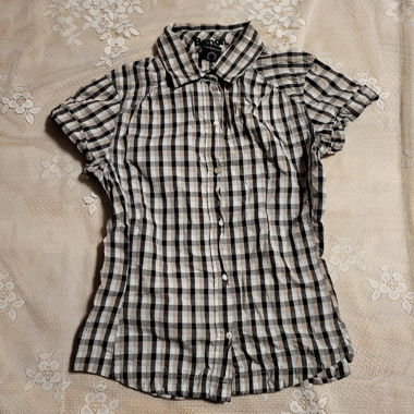 Bench shirt