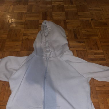 BABYBLAUE SWEATJACKE