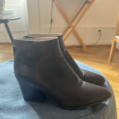 Stiefeletten Größe 37