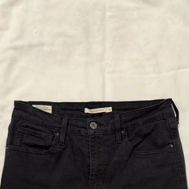Levis Schwarze Jeans