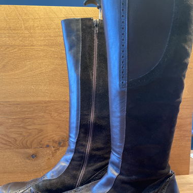 Wildlederstiefel