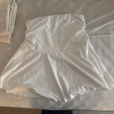 White tennis skirt