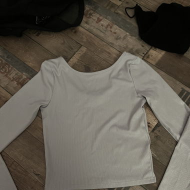 grey glittery top