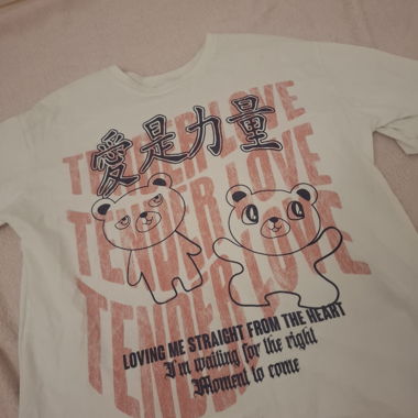 Bershka Graphic Anime T-Shirt