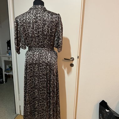 Patterned long dress