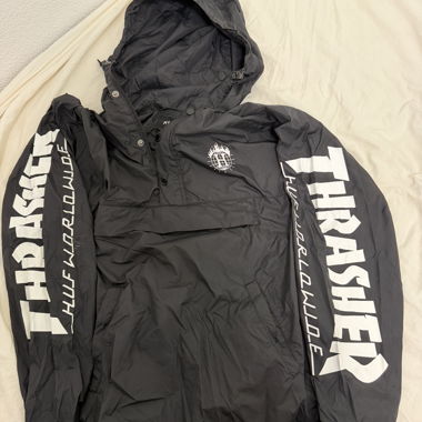 HUF x THRASHER Windjacke