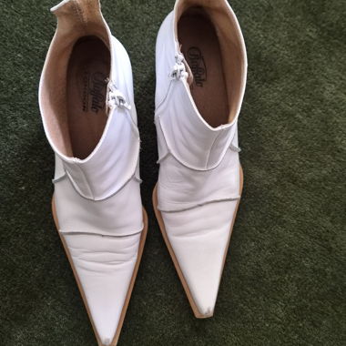 Buffalo White Leather Ankle Boots