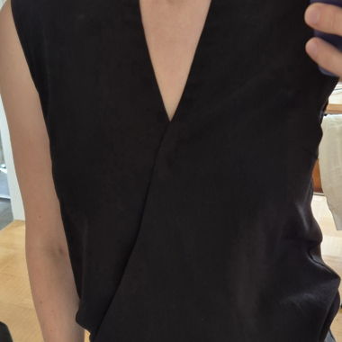 Top leggero nero