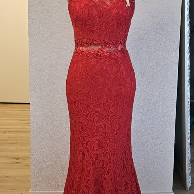 Robe de soirée en dentelle rouge, taille M
