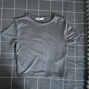 FB Sister graues Crop Top