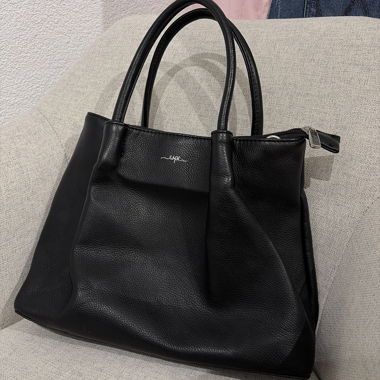 Schwarze Handtasche aus Kunstleder ESPE