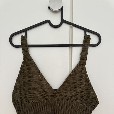 olive grünes strick crop top