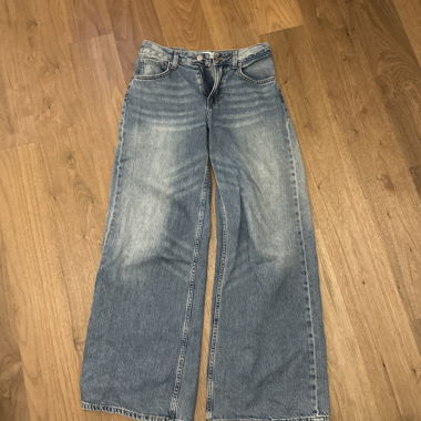 bershka Blaue Wide-Leg-Jeans