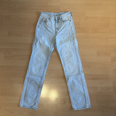 Hellblaue Jeans H&M