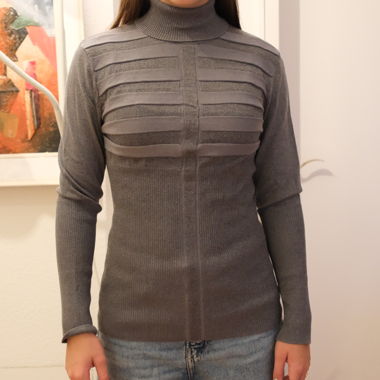 LONG SLEEVE GREY T-SHIRT