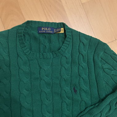 Knitted Sweater 