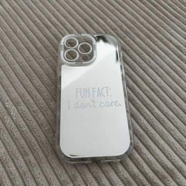 Coque de téléphone avec slogan