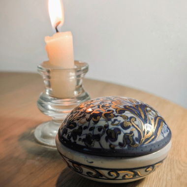 Hand-Painted Italian Ceramic Trinket Box 