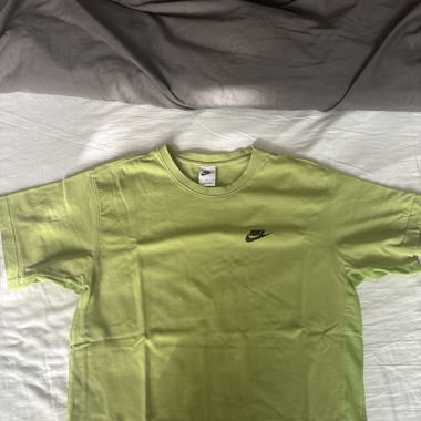 Nike T-shirt