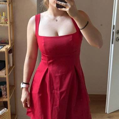 Robe rouge Shein