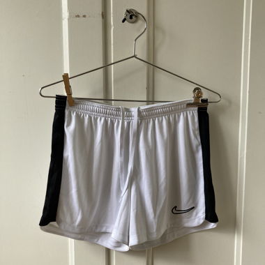 Nike sport shorts