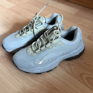 Scarpe sportive grigie puma
