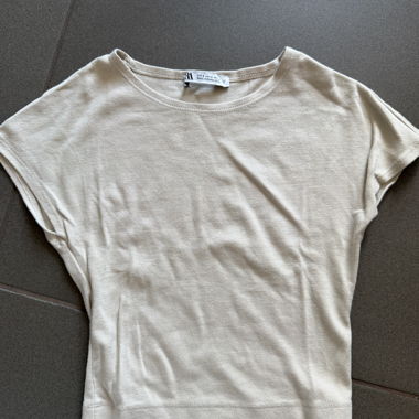Zara Beige T-Shirt