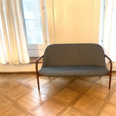 Neva Sofa Artisan