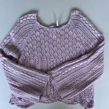 Pink knitted top