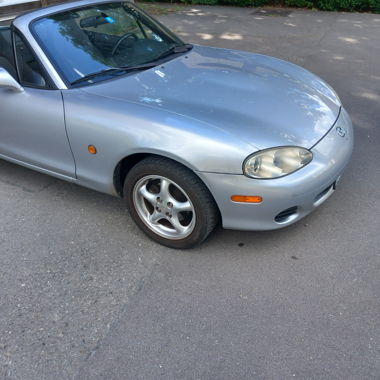 Mazda MX-5 Cabrio