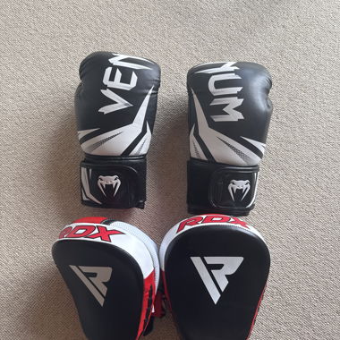 Boxing equipment