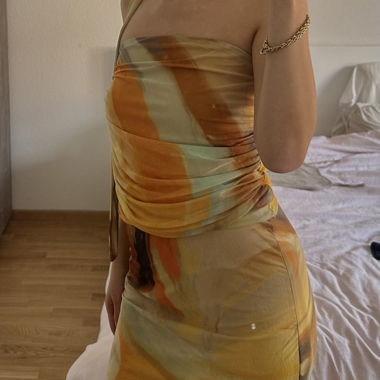 Ensemble top drapé et jupe longue