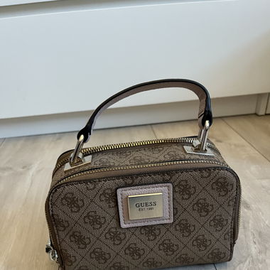 Guess Tasche