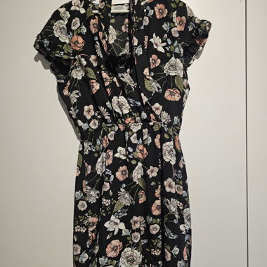 Bellissimo vestito estivo con stampa floreale della BLACKBOX Collection in taglia XL