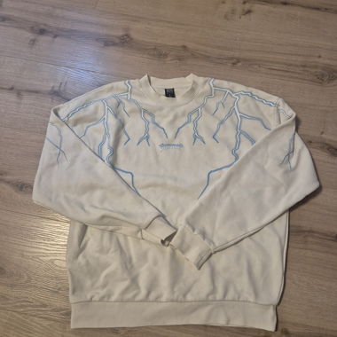 Sweatshirt hoodie paranoid