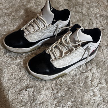 Nike Jordan Sneakers