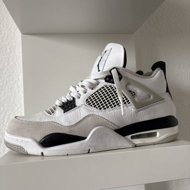 Jordan 4 Military Blacks