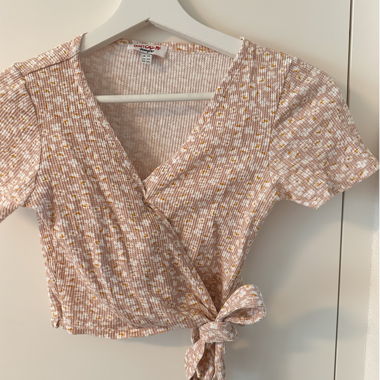 Wrap top with floral pattern
