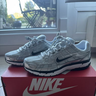 Nike P6000 - Metallic Silver