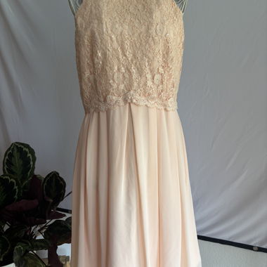 rosa edles Kleid