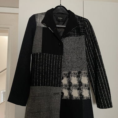 Cappotto corto nero grigio Desigual Tg 38