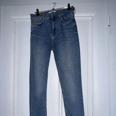 Jeans slim taille haute Zara