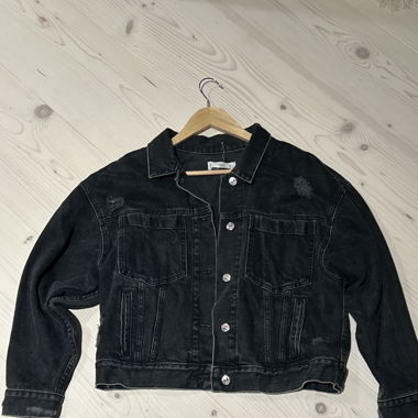 Jeansjacke schwarz Mango