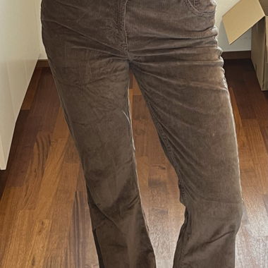 Pantalon en velours côtelé évasé Urban Outfitters