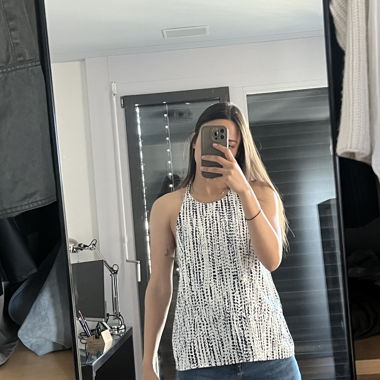 Kiomi Elegant Top Size 36