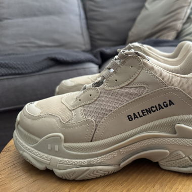 Balenciaga Triple S Beige