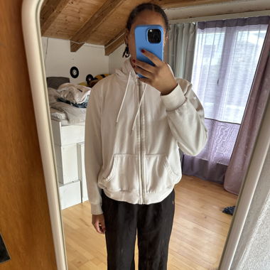 Weisse Stoffjacke 