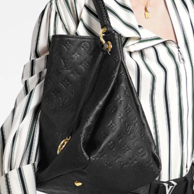 Louis Vuitton MM Artsy Black