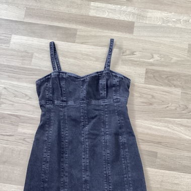 Social Tourist dress